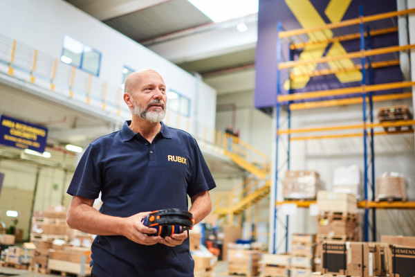 Centre logistique Rubix de Ploisy, vue intérieure de l'entrepôt de stockage